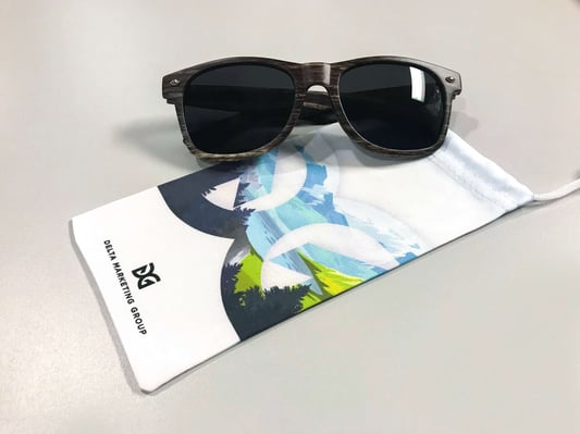 SunglassPouch