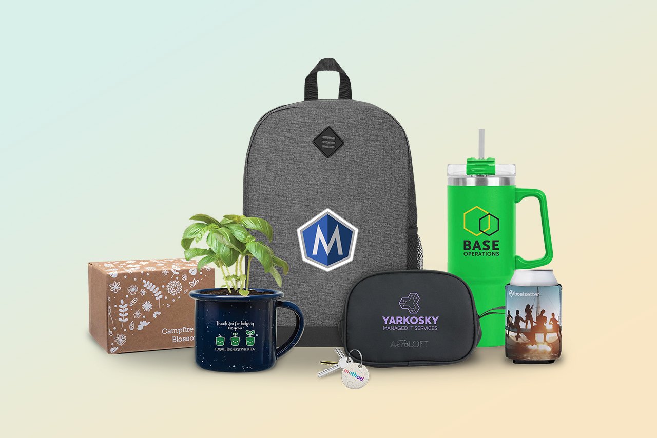 10 Best College Fair Giveaways That Will Set You Apart (Updated 2024)