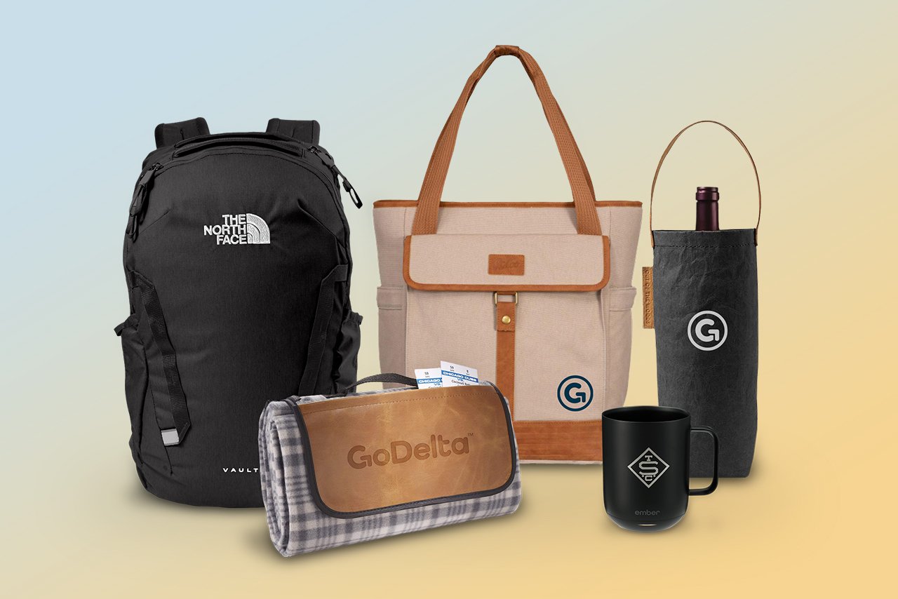 How to Choose Memorable Corporate Gifts for Clients (+12 Ideas)